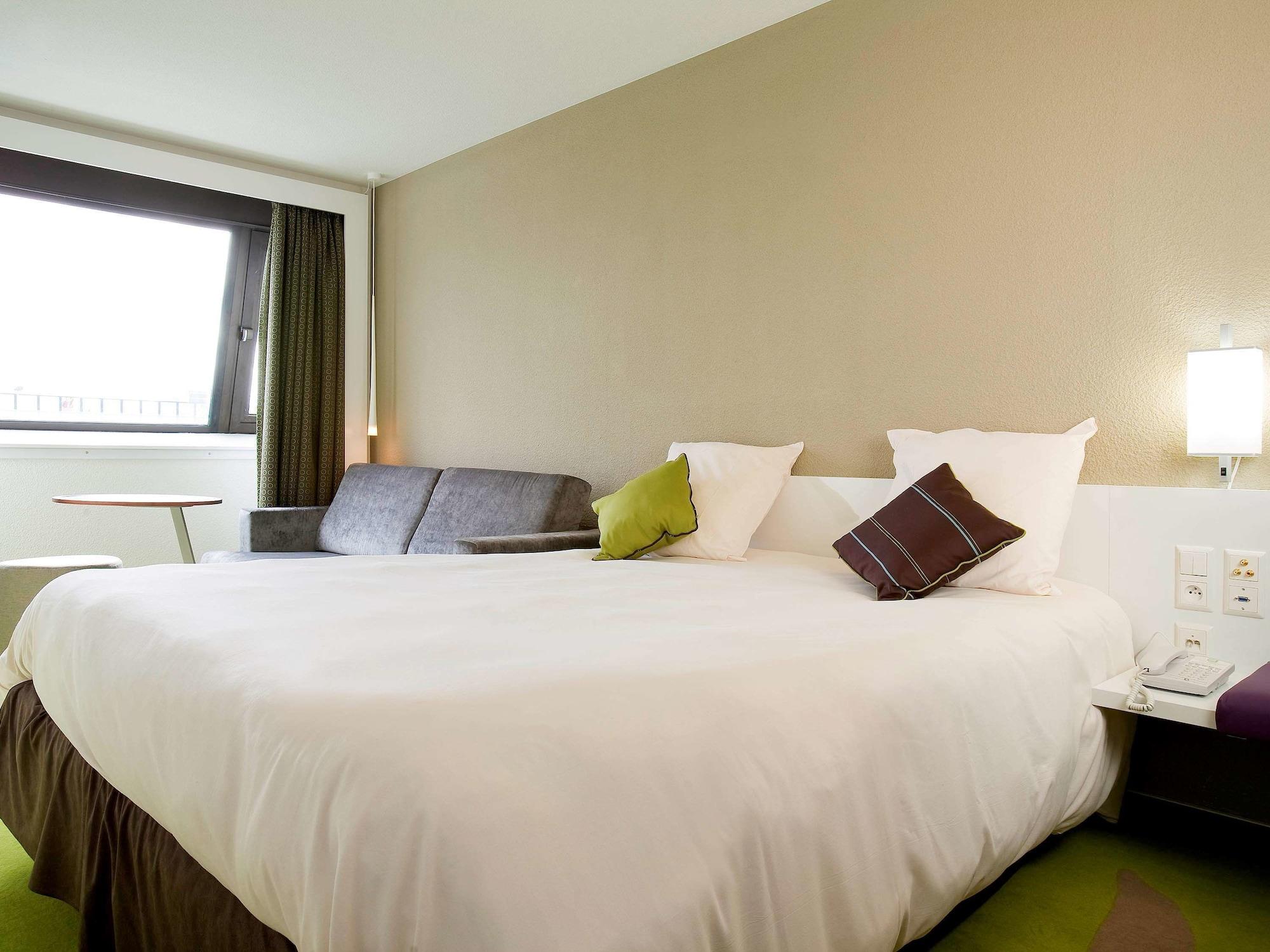 ไอบิส สไตล์ บอร์โด แอโรปอร์ Hotel เมรินแญค ภายนอก รูปภาพ