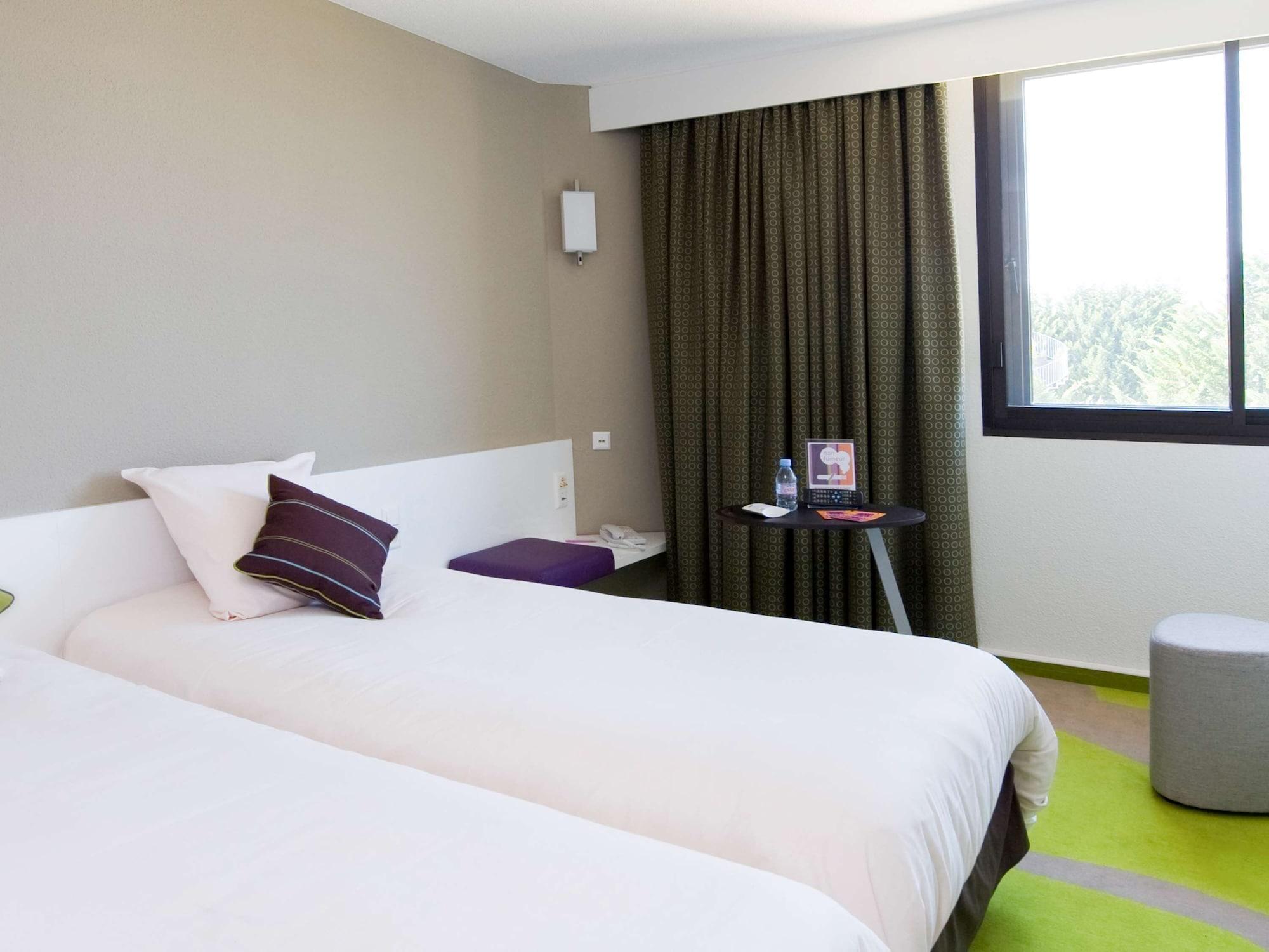 ไอบิส สไตล์ บอร์โด แอโรปอร์ Hotel เมรินแญค ภายนอก รูปภาพ