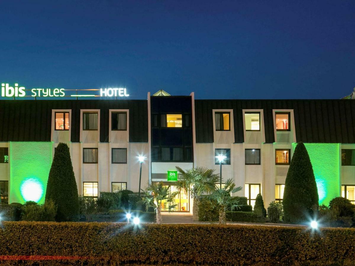 ไอบิส สไตล์ บอร์โด แอโรปอร์ Hotel เมรินแญค ภายนอก รูปภาพ