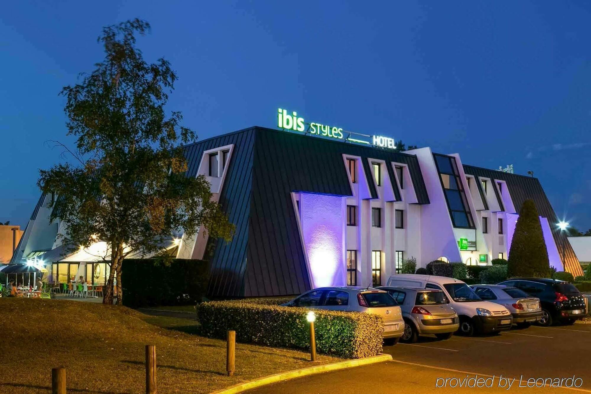ไอบิส สไตล์ บอร์โด แอโรปอร์ Hotel เมรินแญค ภายนอก รูปภาพ
