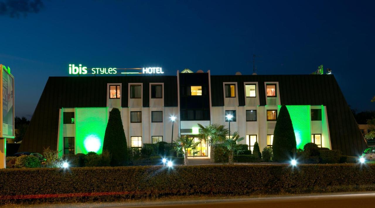 ไอบิส สไตล์ บอร์โด แอโรปอร์ Hotel เมรินแญค ภายนอก รูปภาพ
